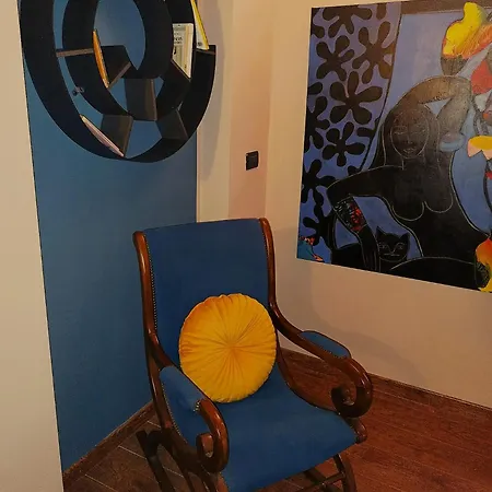 Emanuele Filiberto *